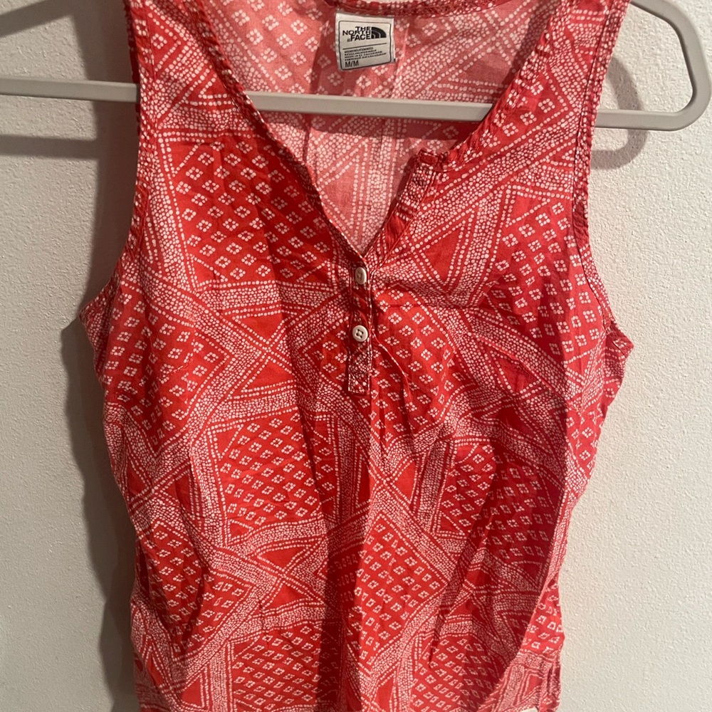 The North Face Red and White Geometric Tank Top‎ Size Medium